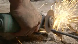 Backdrop to the movie "Cutaway" #683677