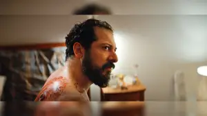 Backdrop to the movie "Shock" #757706