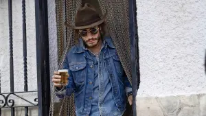 Backdrop to the movie "The Limits of Control" #402304