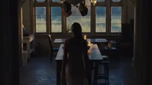 Backdrop to the movie "mother!" #627085