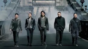 Backdrop to the movie "Golden Job" #404885