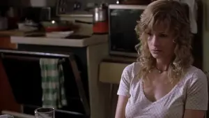 Backdrop to the movie "Cavedweller" #493464