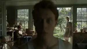 Backdrop to the movie "Marrowbone" #869596