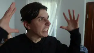 Backdrop to the movie "Iris" #571336