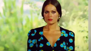 Backdrop to the movie "Crazy People" #710037