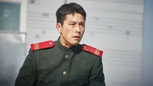 Backdrop to the movie "Steel Rain" #377446