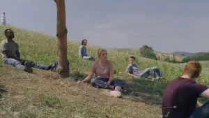 Backdrop to the movie "Midsommar" #589004