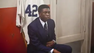 Backdrop to the movie "42" #805503