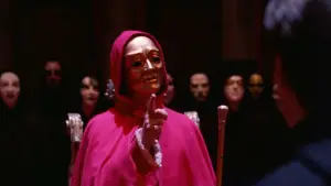 Backdrop to the movie "Eyes Wide Shut" #545439