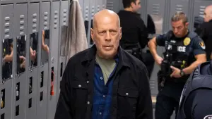 Backdrop to the movie "Detective Knight: Independence" #378647