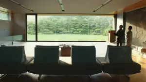 Backdrop to the movie "Parasite" #525818