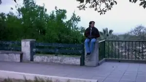 Backdrop to the movie "Bad Times" #733889