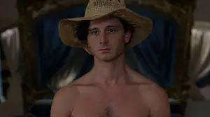 Backdrop to the movie "Parthenope" #599027