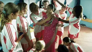 Backdrop to the movie "Bend It Like Beckham" #291459