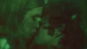 Backdrop to the movie "Head" #696669