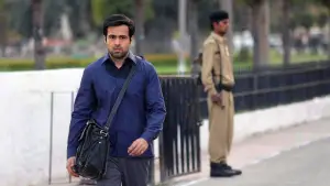 Backdrop to the movie "Tigers" #704091