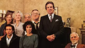 Backdrop to the movie "Moonstruck" #257630