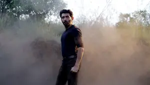 Backdrop to the movie "Weapon" #504059