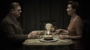 Backdrop to the movie "Alone in Berlin" #268361