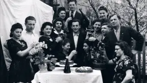 Backdrop to the movie "Les survivants, l