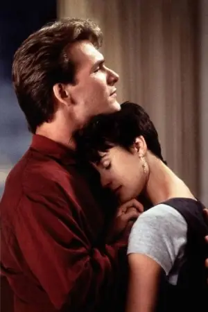 Poster to the movie "Ghost" #773290