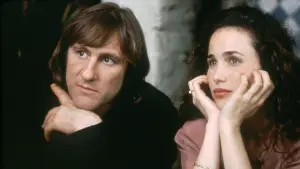 Backdrop to the movie "Green Card" #303458