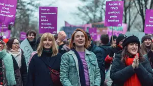 Backdrop to the movie "A Place for Her" #796782