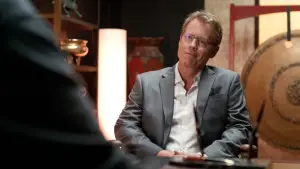 Backdrop to the movie "Off the Grid" #578408