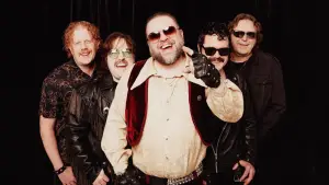 Backdrop to the movie "Check på den: En saga om Korslagda Kukar" #698116