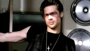 Backdrop to the movie "Two-Fisted Tales" #428201