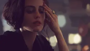 Backdrop to the movie "Cracks" #272498