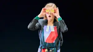 Backdrop to the movie "National Theatre Live: Inter Alia" #767753