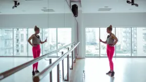 Backdrop to the movie "Sweat" #495882