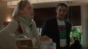 Backdrop to the movie "Sliver" #614371