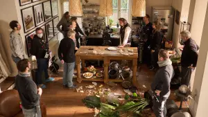 Backdrop to the movie "Canary Black" #623102