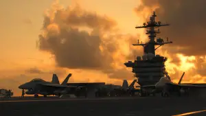 Backdrop to the movie "Top Gun: Maverick" #553430