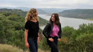 Backdrop to the movie "Summertime" #269140