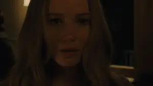 Backdrop to the movie "mother!" #627176