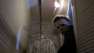 Backdrop to the movie "Halloween" #610795