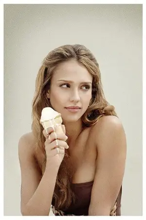 Poster to the movie "Good Luck Chuck" #808446