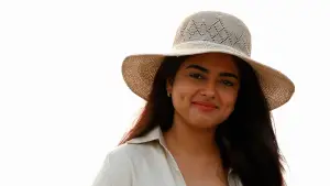 Backdrop to the movie "Retta Thala" #593328