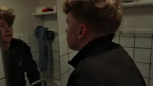 Backdrop to the movie "Fifth Mission" #775987