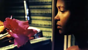 Backdrop to the movie "Besieged" #497921