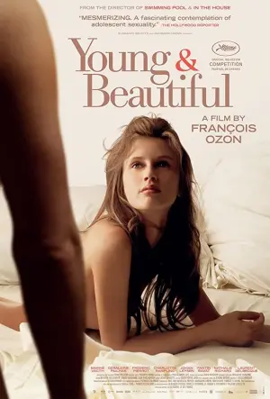 Poster to the movie "Young & Beautiful" #110002
