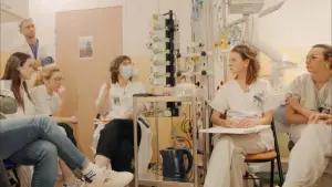 Backdrop to the movie "L’Hôpital des Premiers Jours" #775826