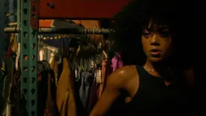 Backdrop to the movie "Jade" #672999