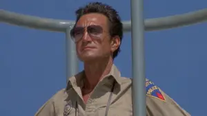 Backdrop to the movie "Jaws 2" #789984