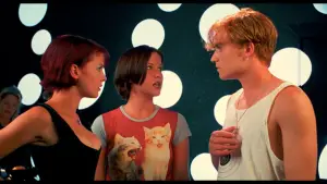 Backdrop to the movie "Nowhere" #685844