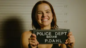 Backdrop to the movie "Buffaloed" #419068