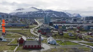 Backdrop to the movie "Greenland: The Icy Eldorado" #612493